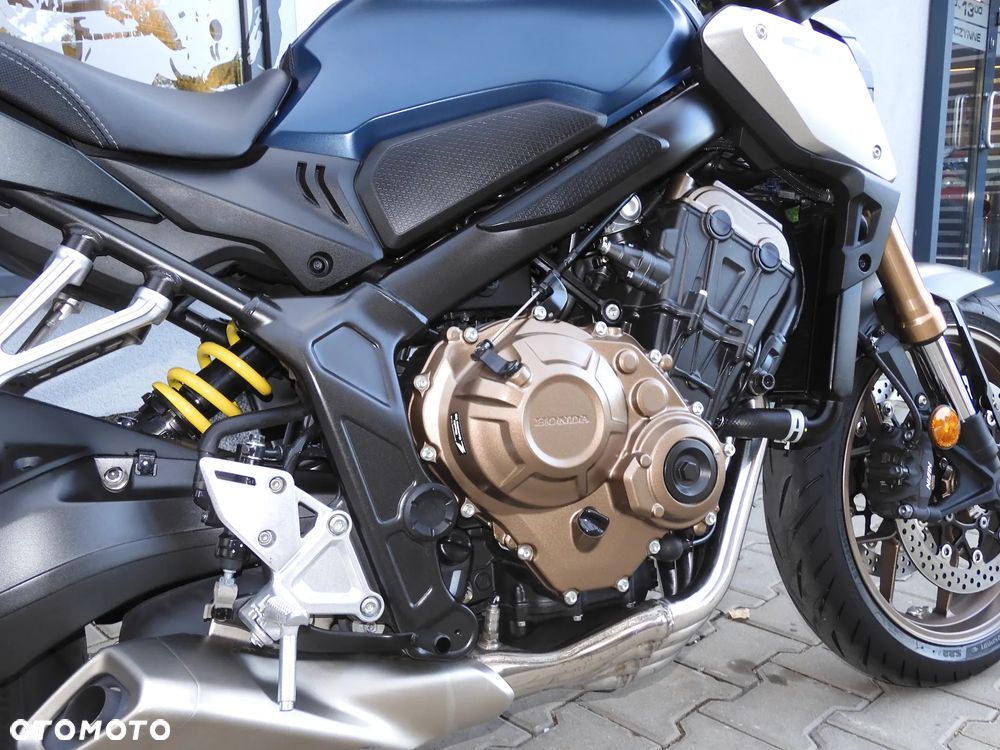 Honda CB - 9