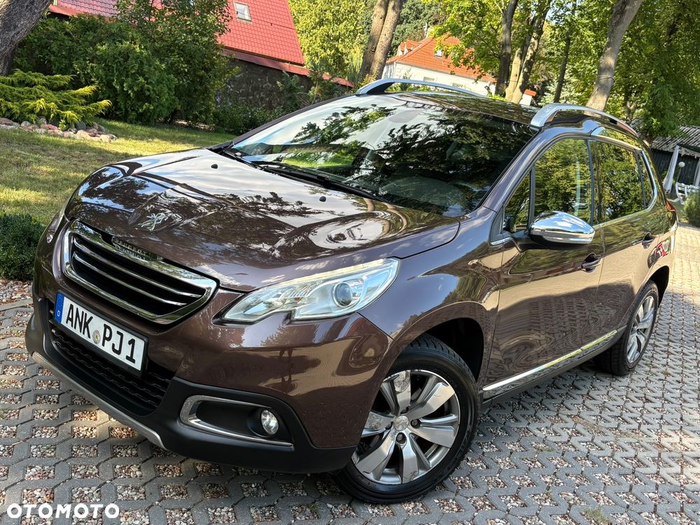Peugeot 2008 120 VTI Automatik Allure - 4