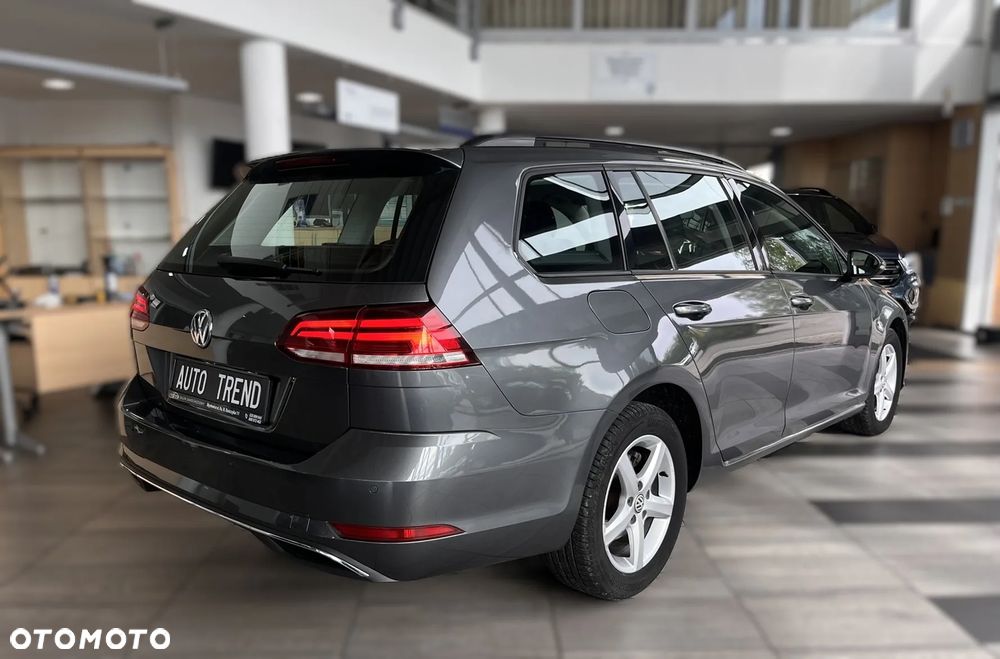 Volkswagen Golf VII 1.6 TDI BMT Comfortline - 5