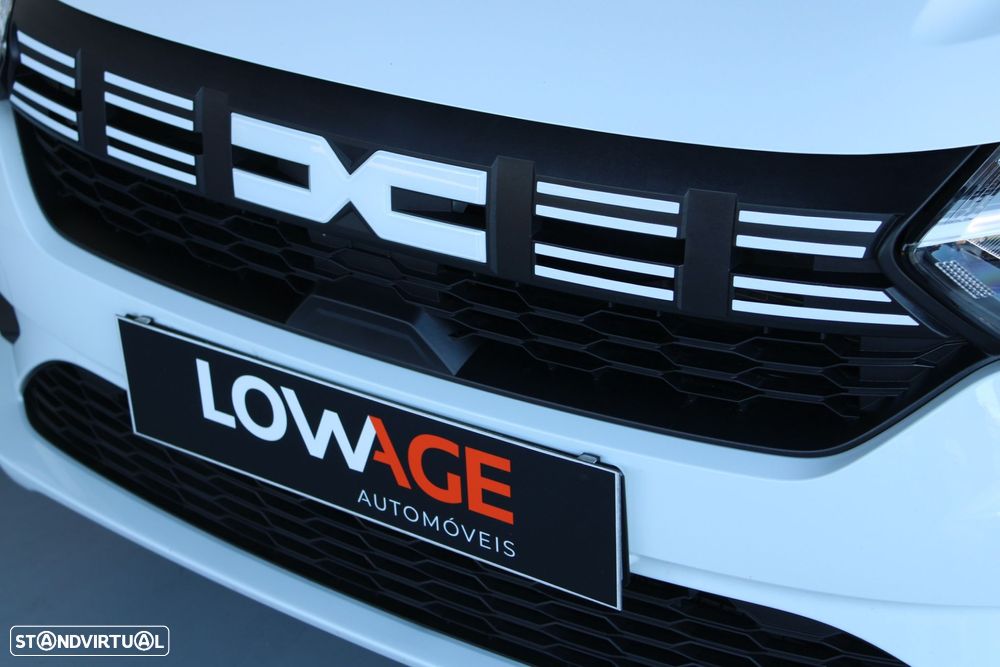 Dacia Sandero 1.0 SCe Essential - 24