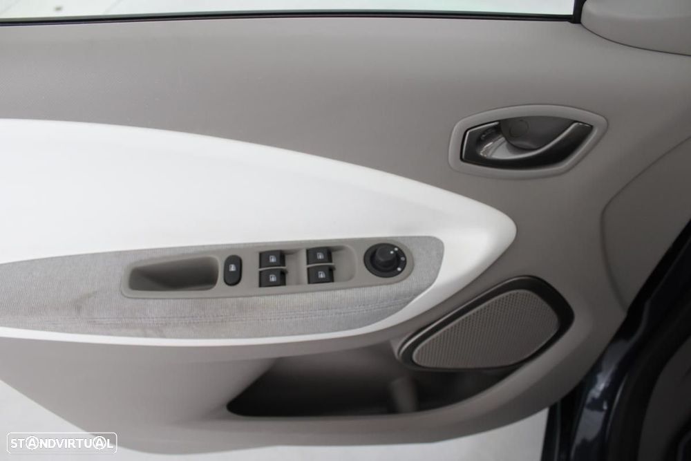 Renault Zoe (c/ Bateria) Zen - 9