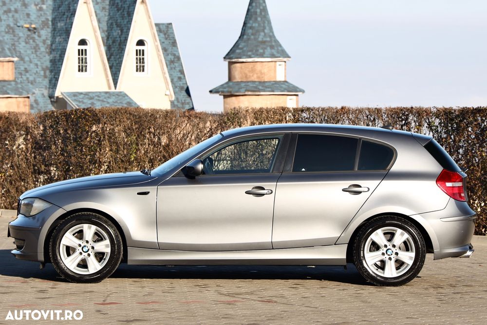 BMW Seria 1 118d - 38