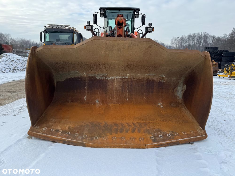 Hitachi ZW310-6 / 966M / L150 - 18