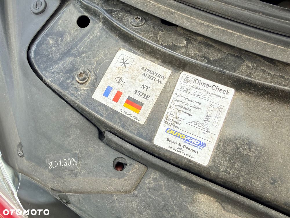 Renault Espace 2.0 dCi FAP Initiale - 37