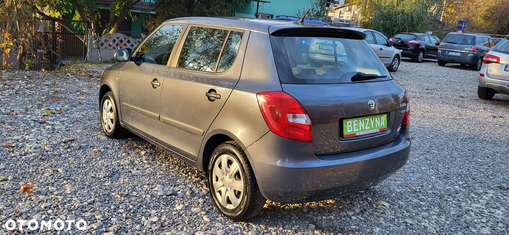 Skoda Fabia 1.2 HTP Ambiente - 35