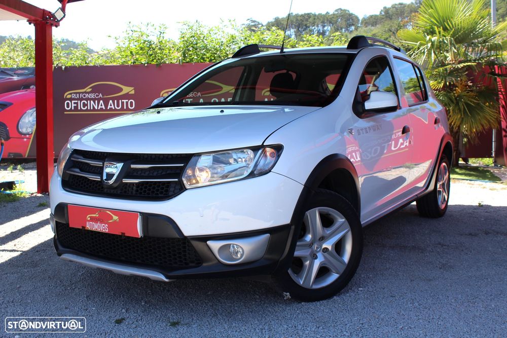 Dacia Sandero 0.9 TCe Stepway - 1