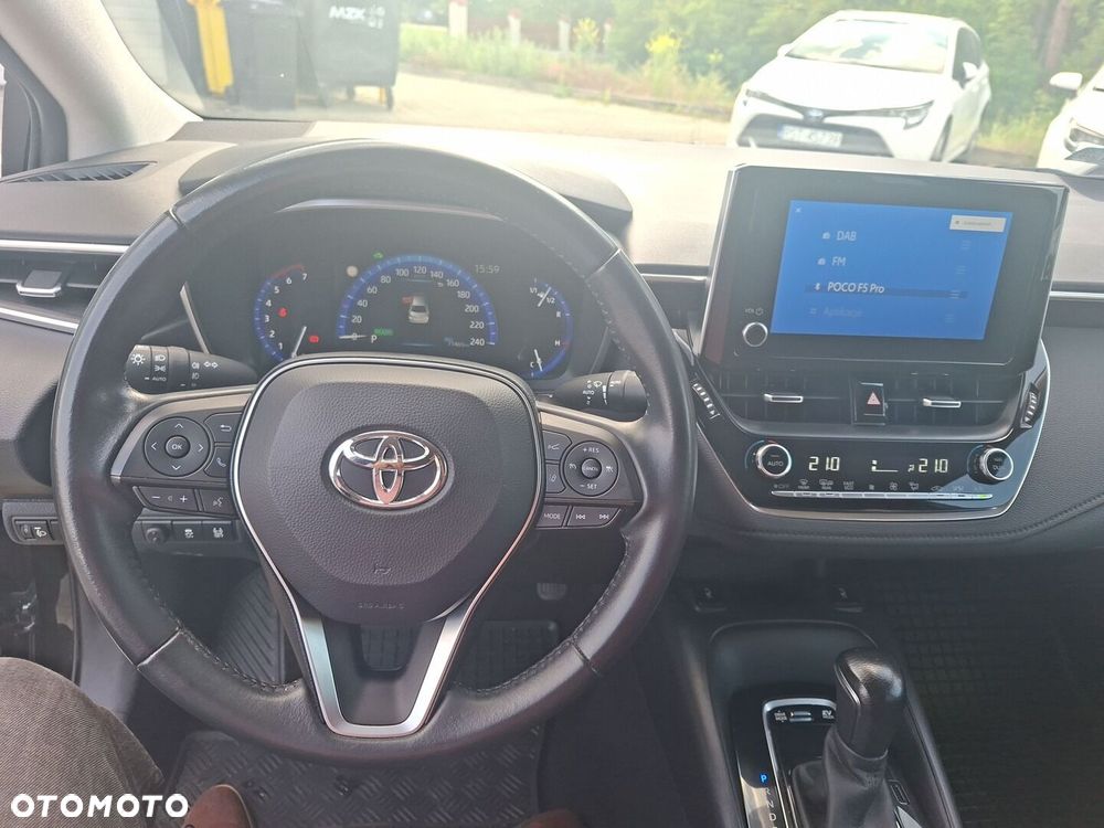 Toyota Corolla 1.8 Hybrid Comfort - 18