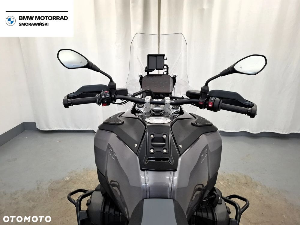 BMW R - 12