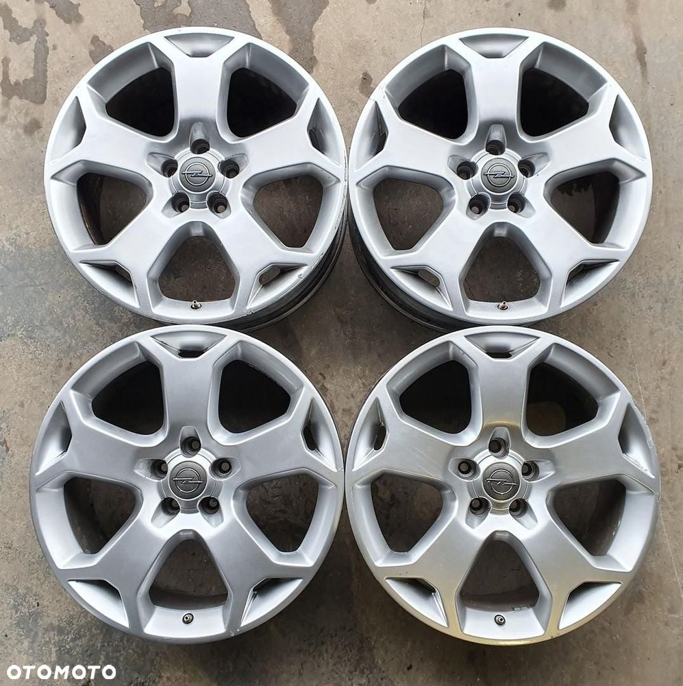 ALUFELGI SNOWFLAKE FELGI 19 8J ET43 5X110 OPEL VECTRA C OPC SIGNUM 4SZT - 1
