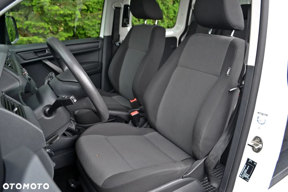 Volkswagen Caddy - 17