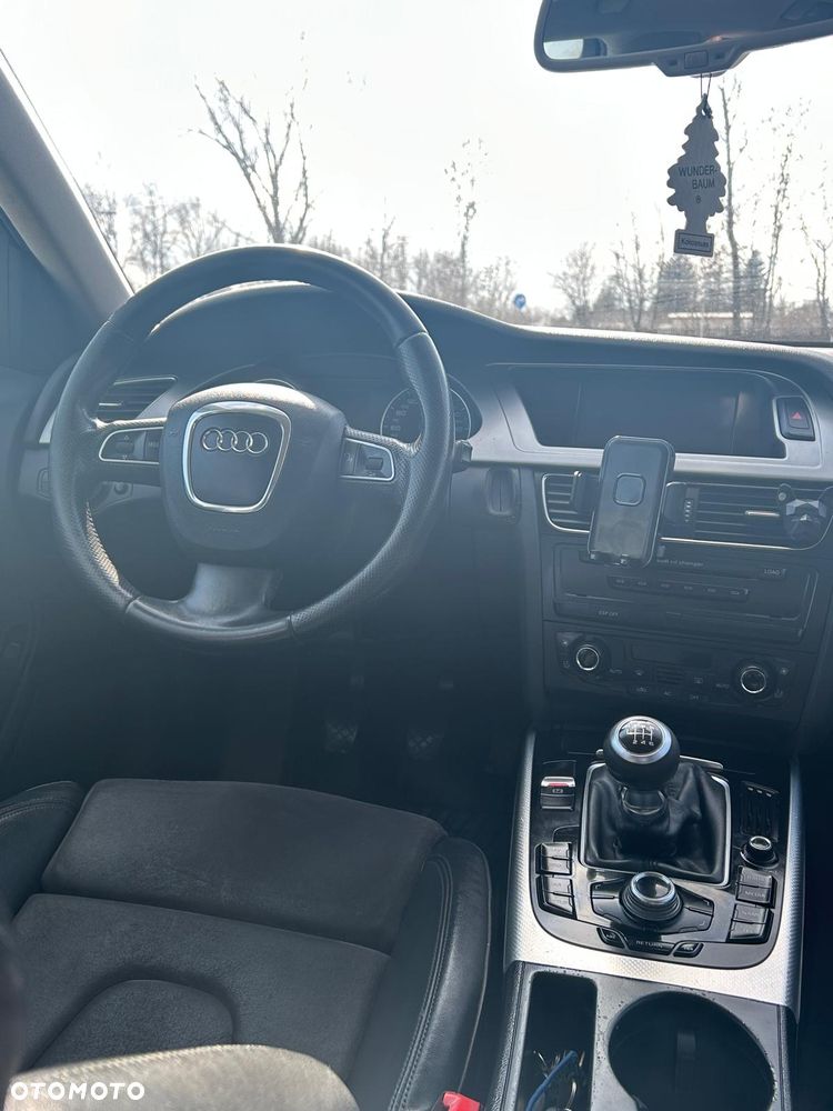 Audi A4 Limousine 2.0 TDI Quattro - 17