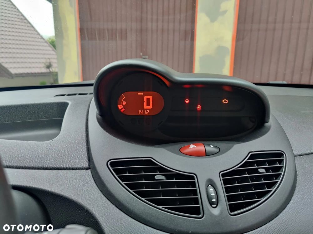Renault Twingo 1.2 16V Dynamique - 9