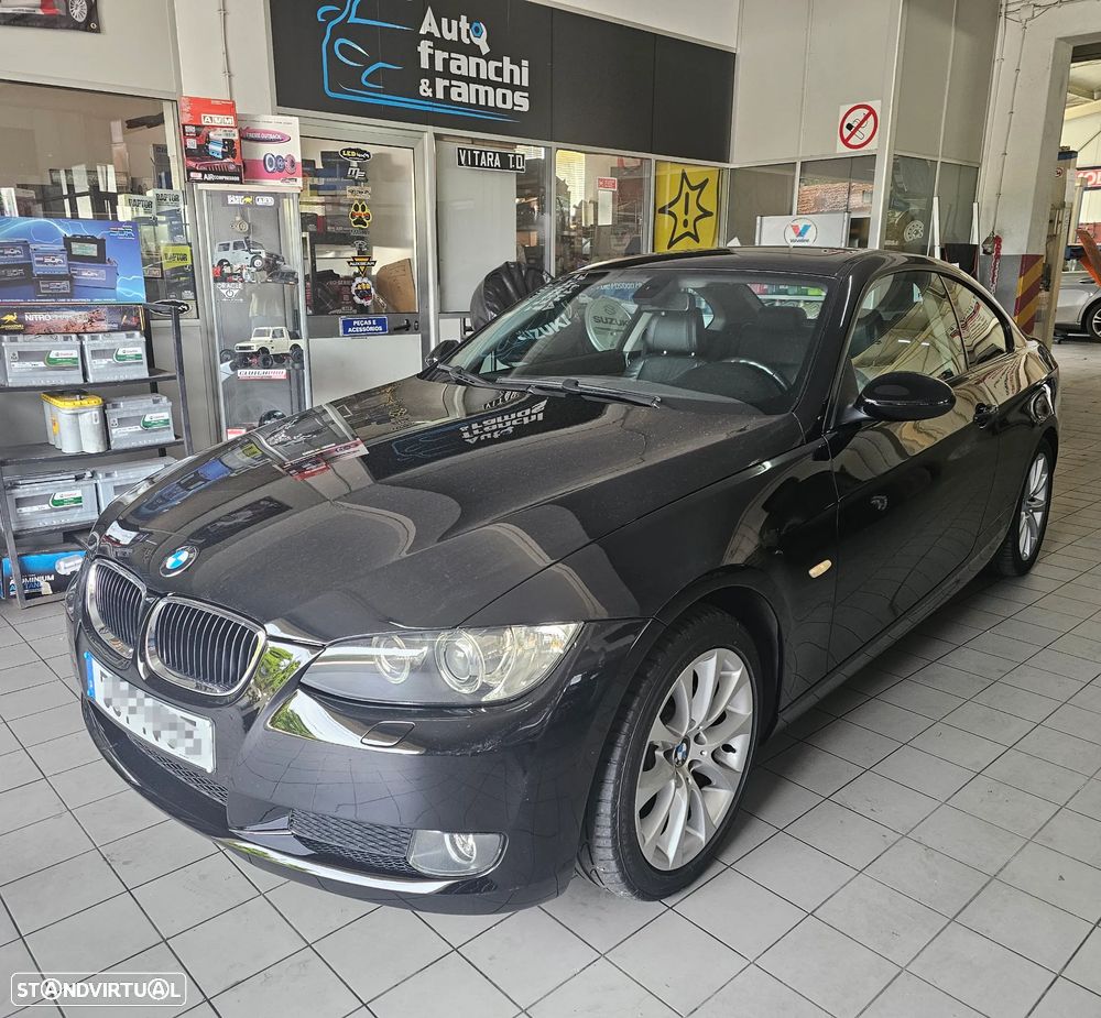 BMW 320 d Coupe - 2