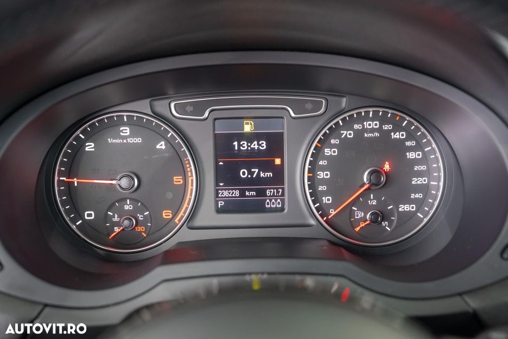 Audi Q3 2.0 TDI Quattro S tronic - 16