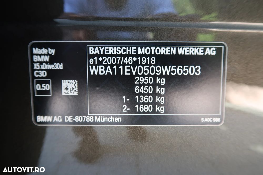 BMW X5 xDrive30d - 36