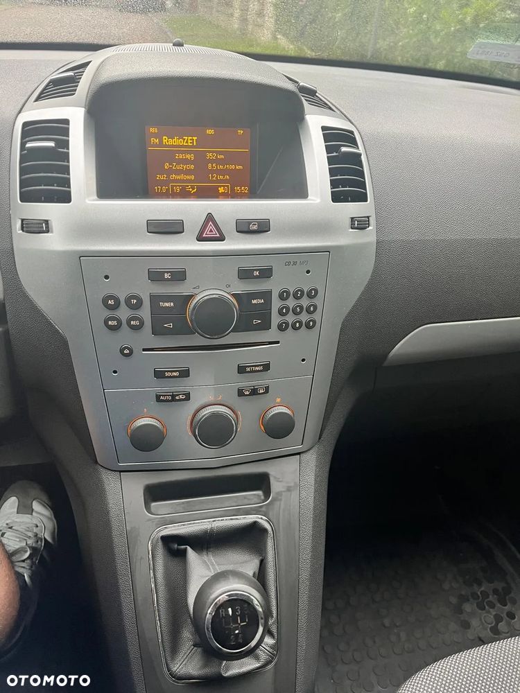 Opel Zafira 1.8 Active - 30