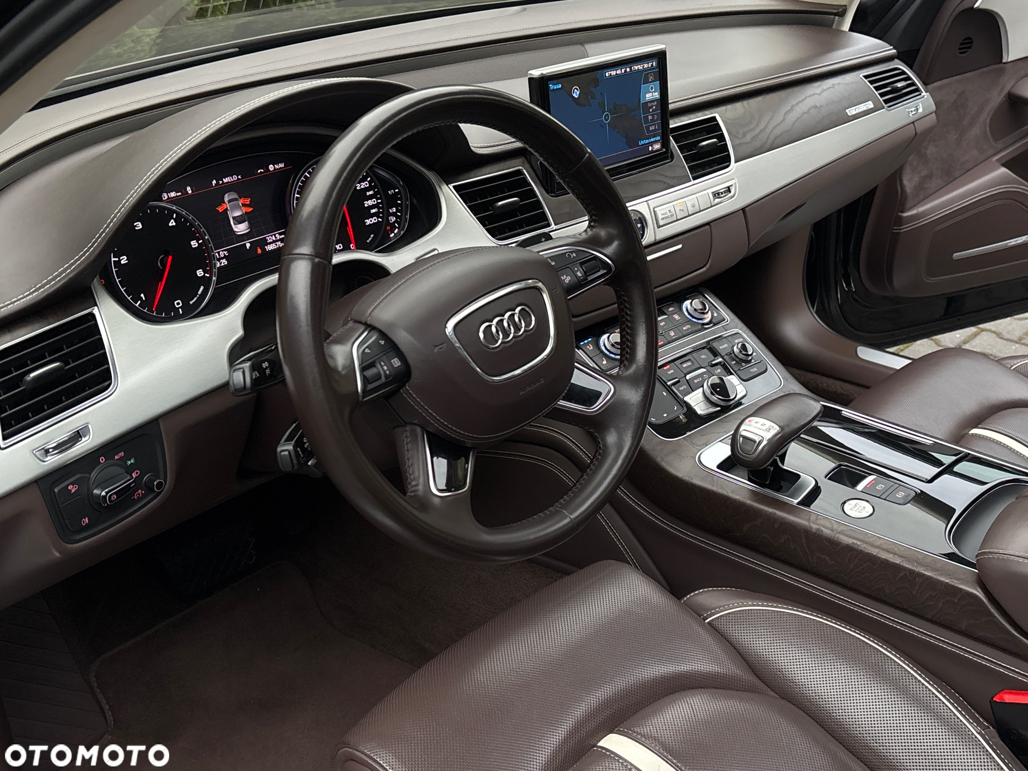 Audi A8 4.2 TDI L Quattro - 15
