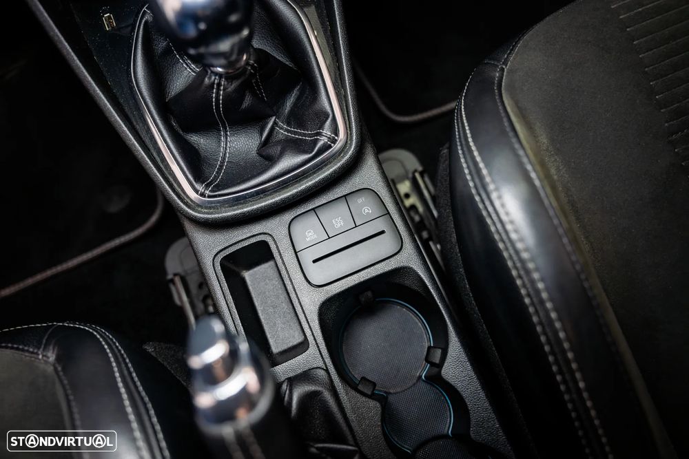 Ford Fiesta 1.5 EcoBoost ST - 21