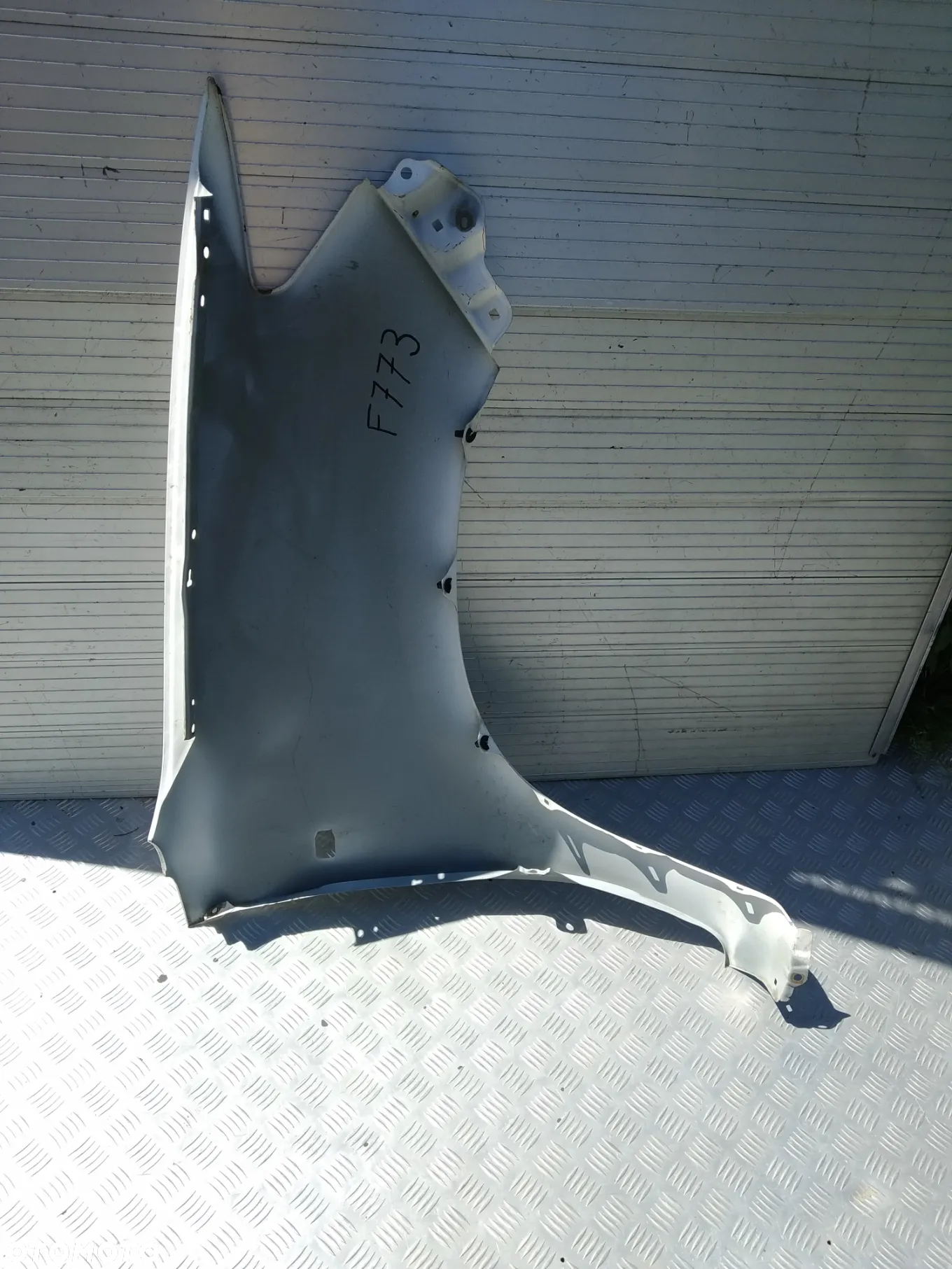 A833/F494/F773/H42 LEWY PRZEDNI BŁOTNIK TOYOTA HILUX 2012- - 3