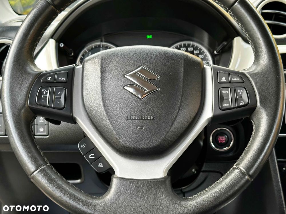 Suzuki Vitara 1.6 DDiS (4x4) Allgrip TCSS Comfort+ - 24
