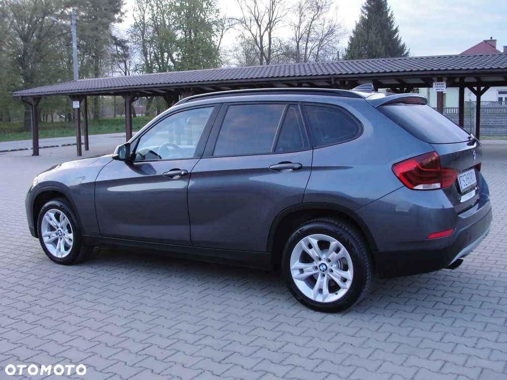 BMW X1 xDrive20d Sport Line - 7