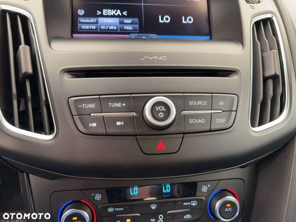 Ford Focus - 23