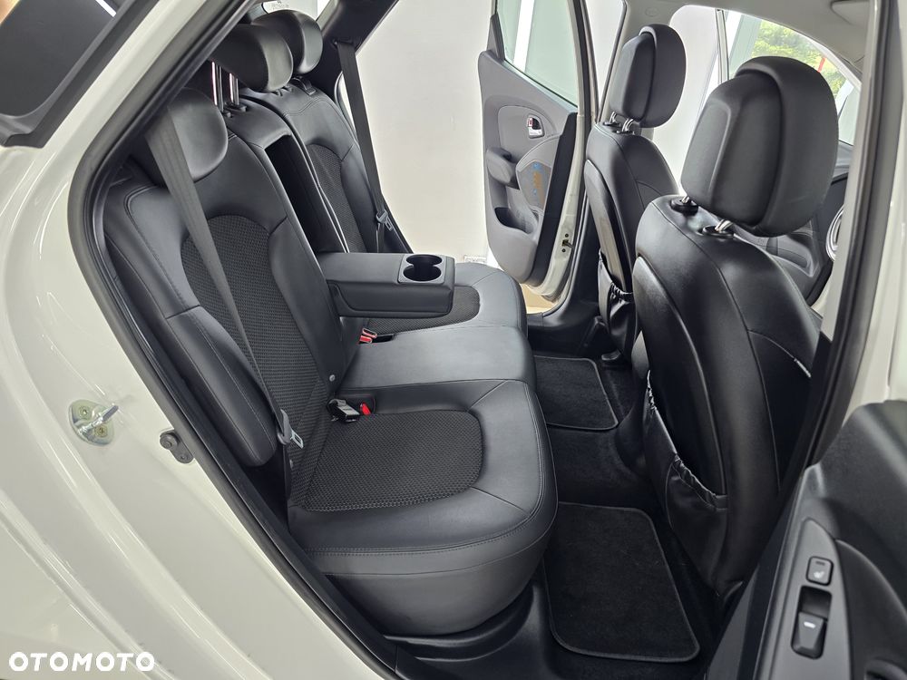 Hyundai ix35 1.6 GDI Premium 2WD - 32