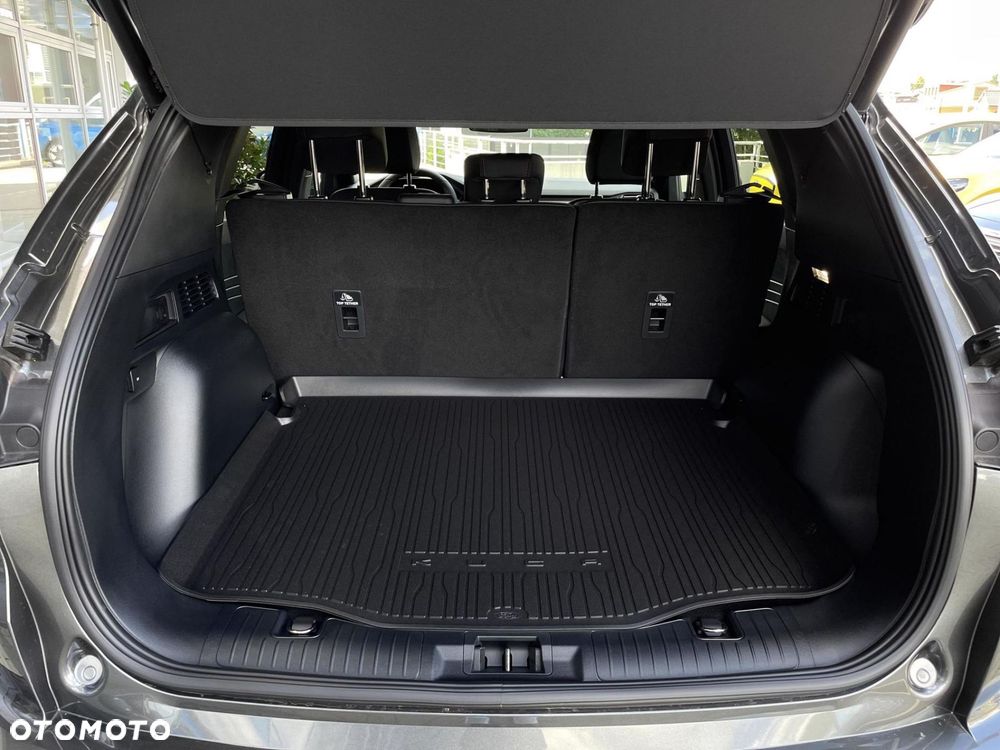 Ford Kuga 2.5 FHEV AWD ST-Line X eCVT - 21