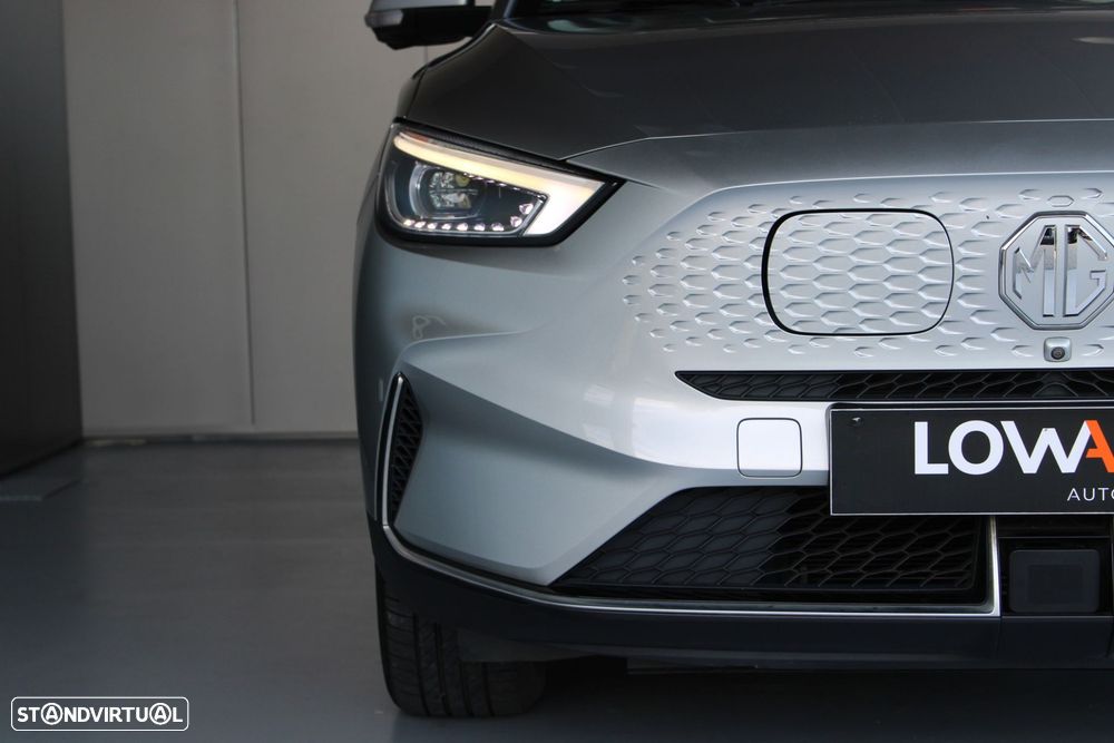 MG ZS EV 72.6 kWh Luxury - 19