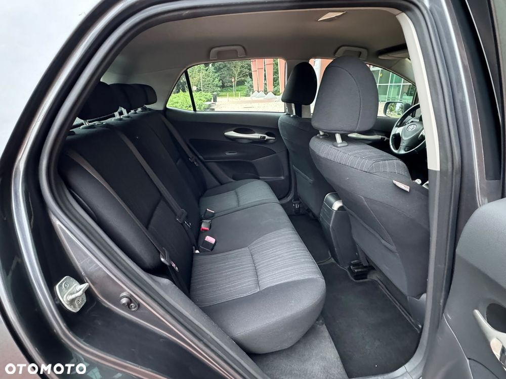 Toyota Auris 1.6 VVT-i Sol - 10