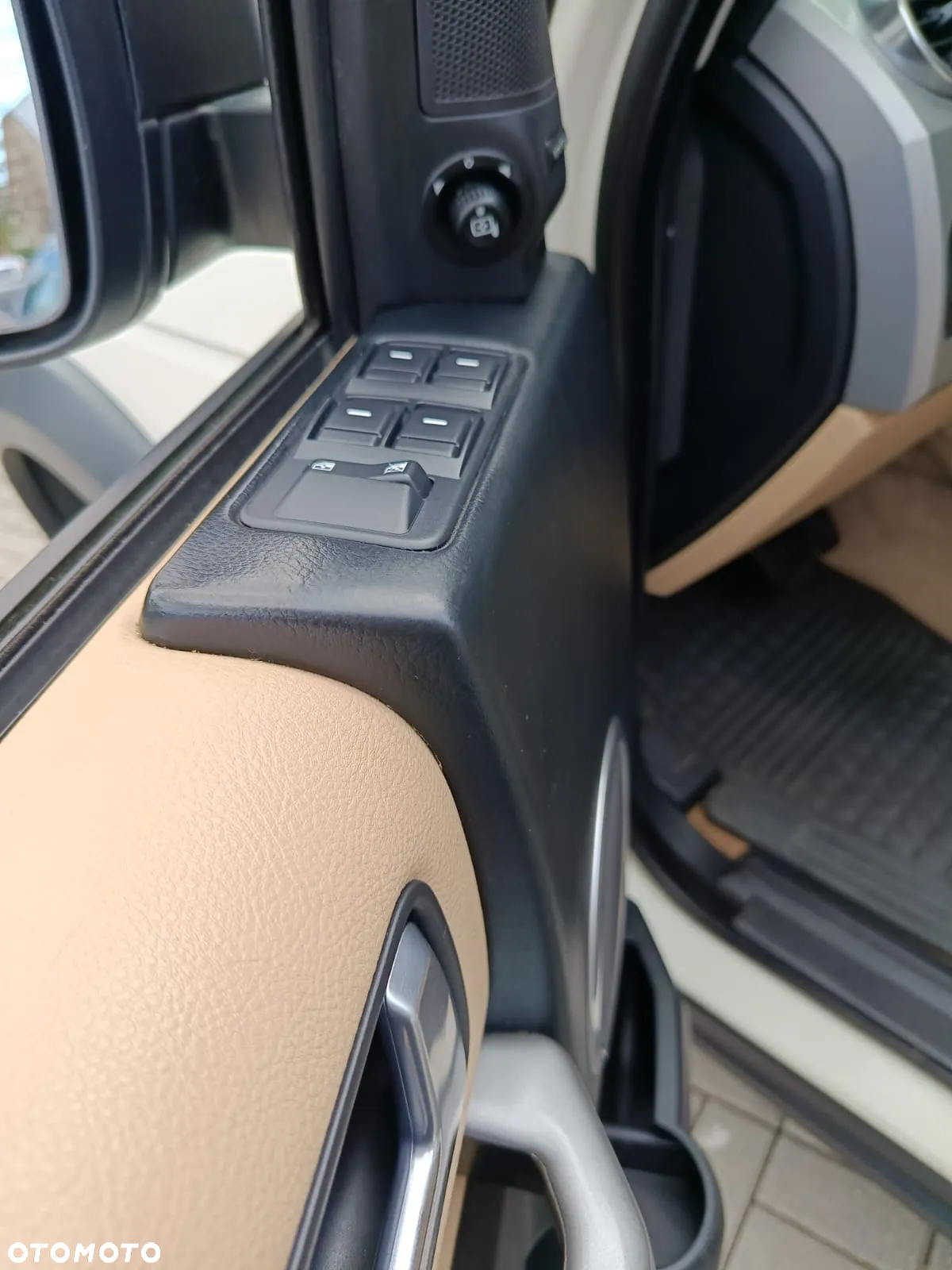 Land Rover Discovery III 4.4 V8 SE - 14