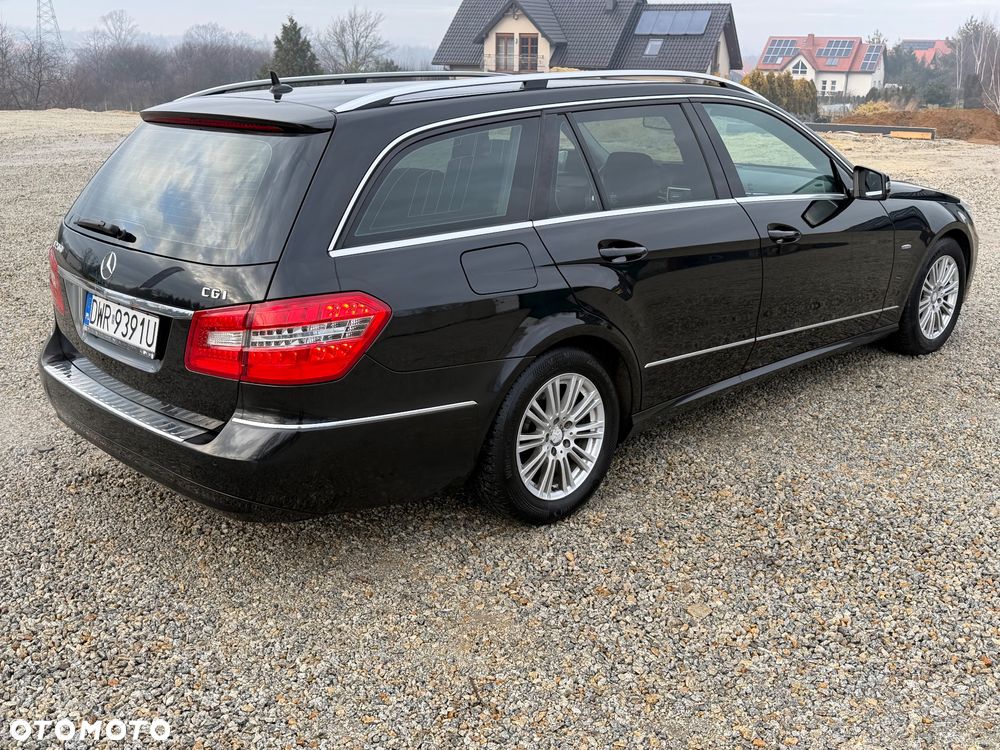 Mercedes-Benz Klasa E - 11