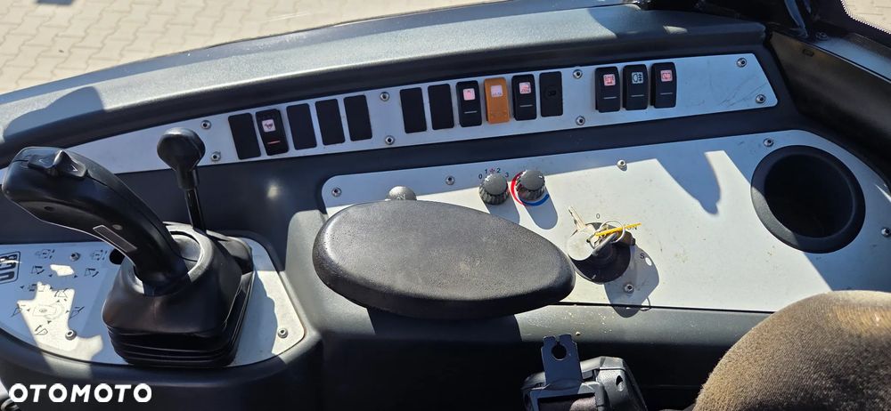 JCB <<JCB 406, 2012r,silnik deutz!,łyżka+widły,sprowadzona z Niemiec!>> - 21