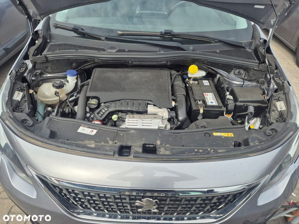 Peugeot 2008 PureTech 110 GPF Stop&Start EAT6 Allure - 11