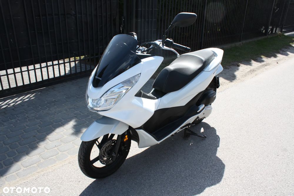 Honda PCX - 1
