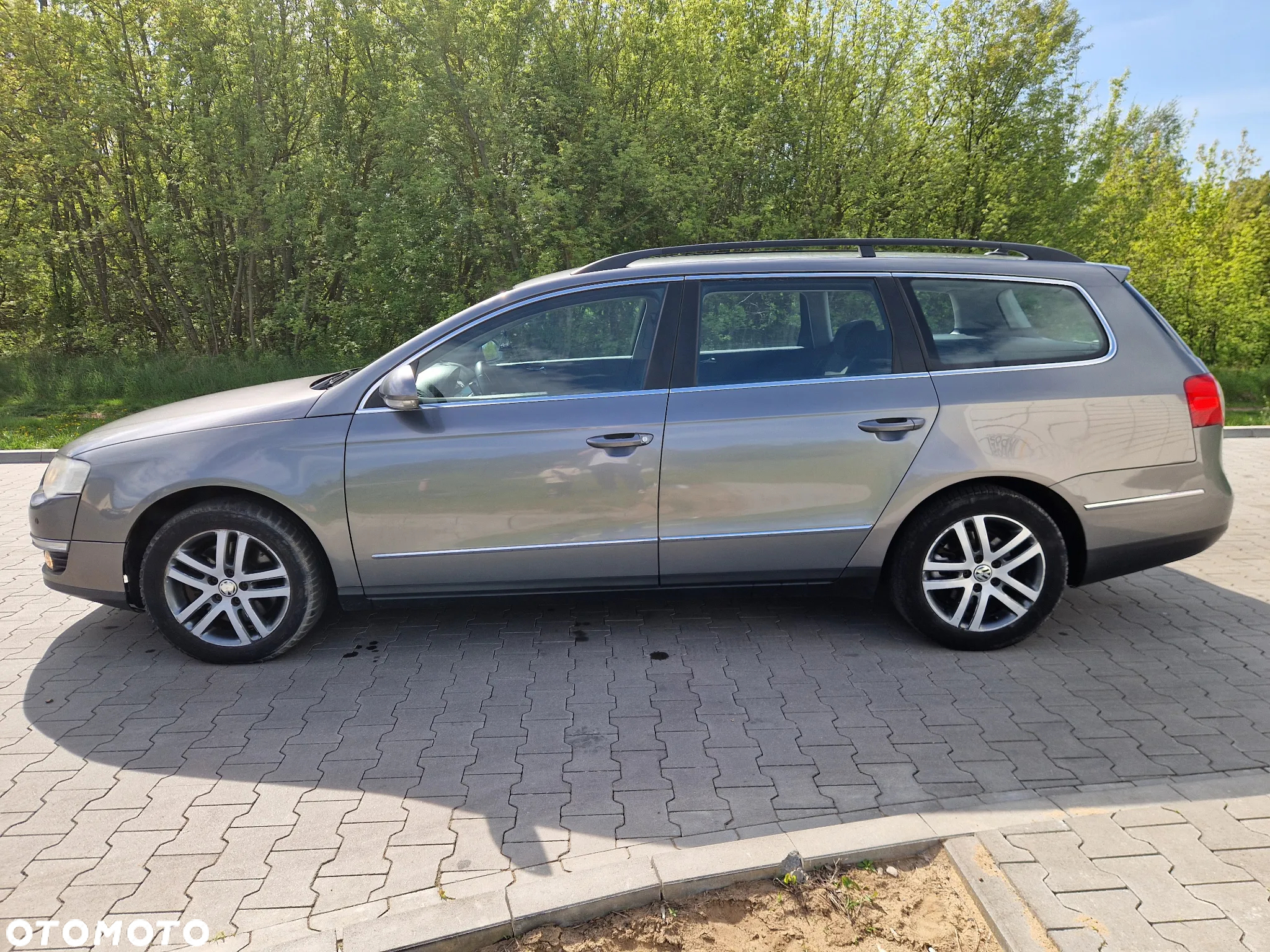 Volkswagen Passat 1.9 TDI Comfortline - 4