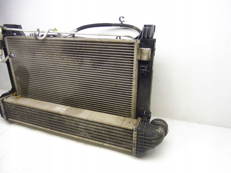 CHŁODNICE WENTYLATOR KOMPLET MERCEDES W245 2.0 BEN - 2
