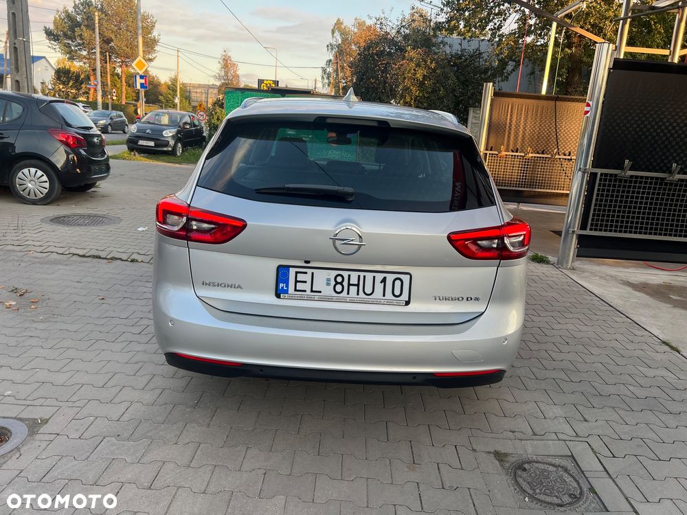Opel Insignia 2.0 CDTI 4x4 ecoFLEX Start/Stop Business Innovation - 4