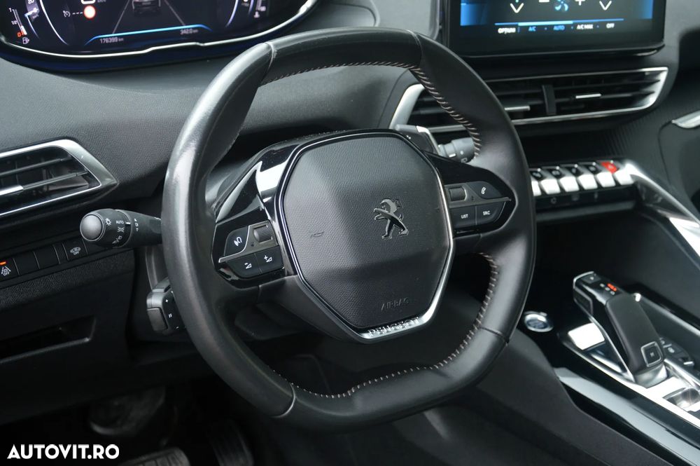 Peugeot 3008 1.5 BlueHDI 130 EAT8 Allure Pack - 29