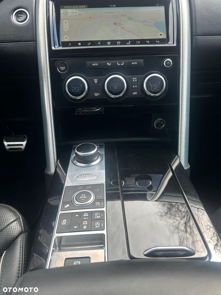 Land Rover Discovery 3.0 TD6 HSE Luxury - 10