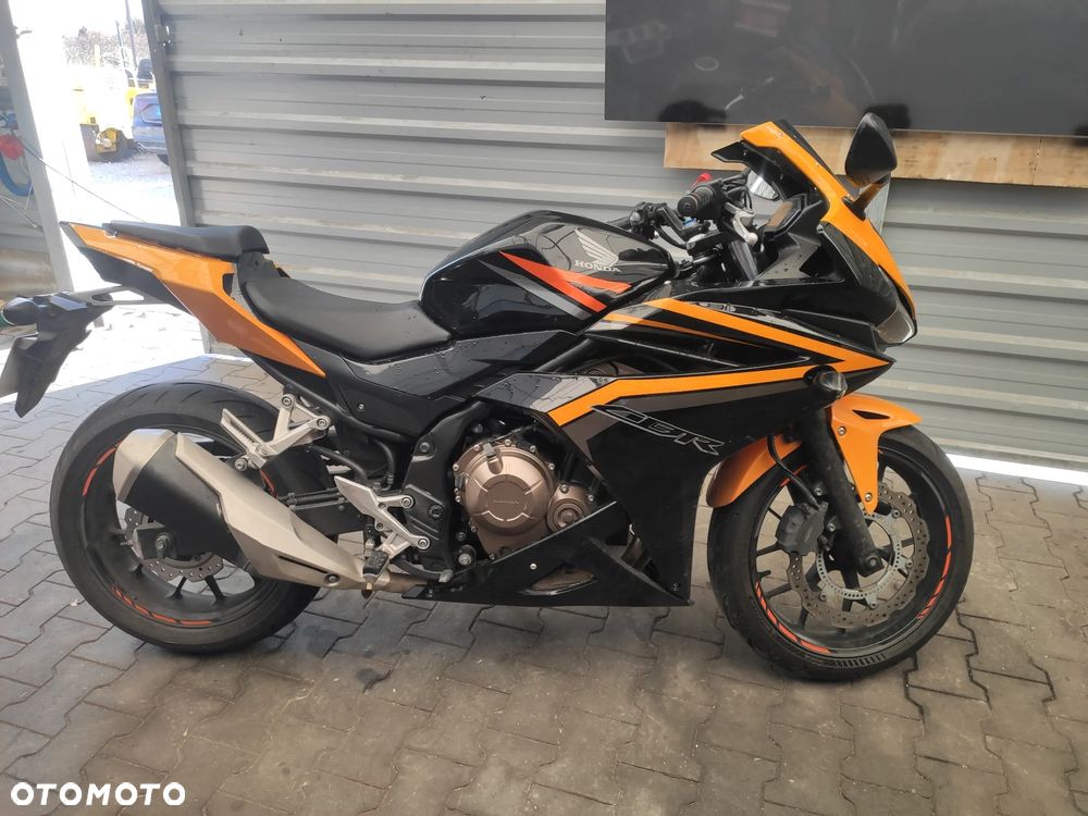 Honda CBR - 1