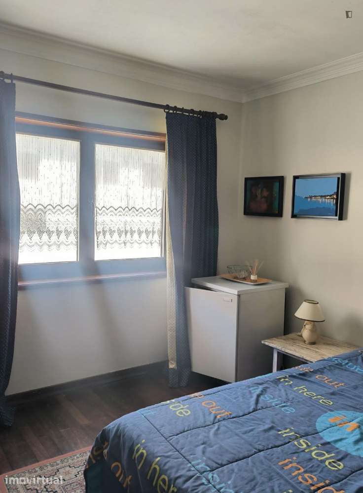 Quarto - localizado em Custóias Porto - Grande imagem: 4/31
