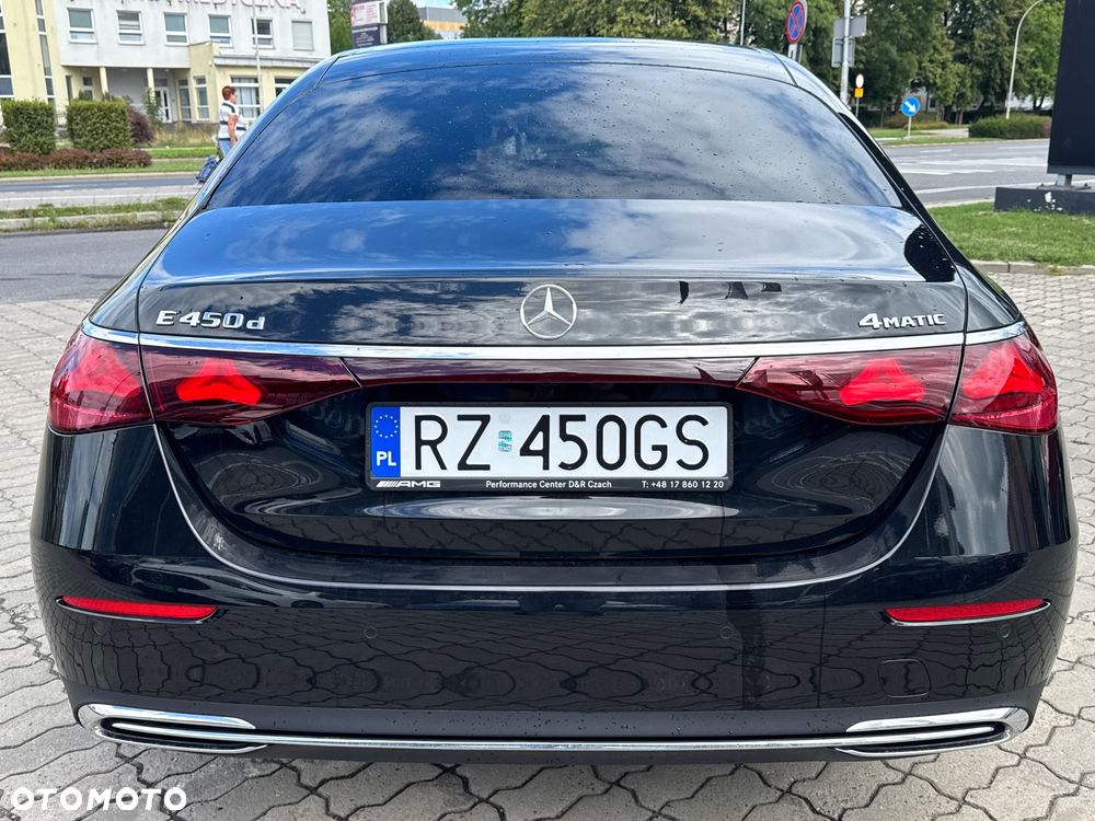 Mercedes-Benz Klasa E 450 d mHEV 4-Matic Exclusive 9G-Tronic - 12