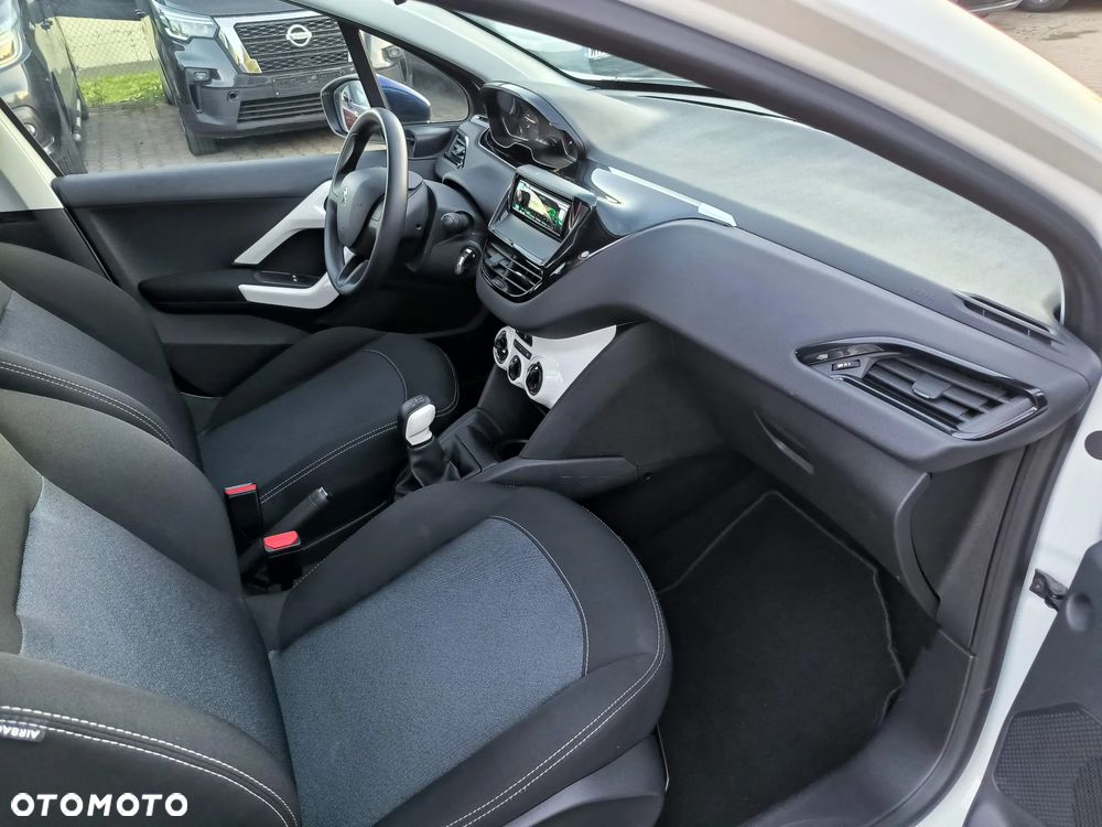 Peugeot 208 PureTech 68 Like - 22