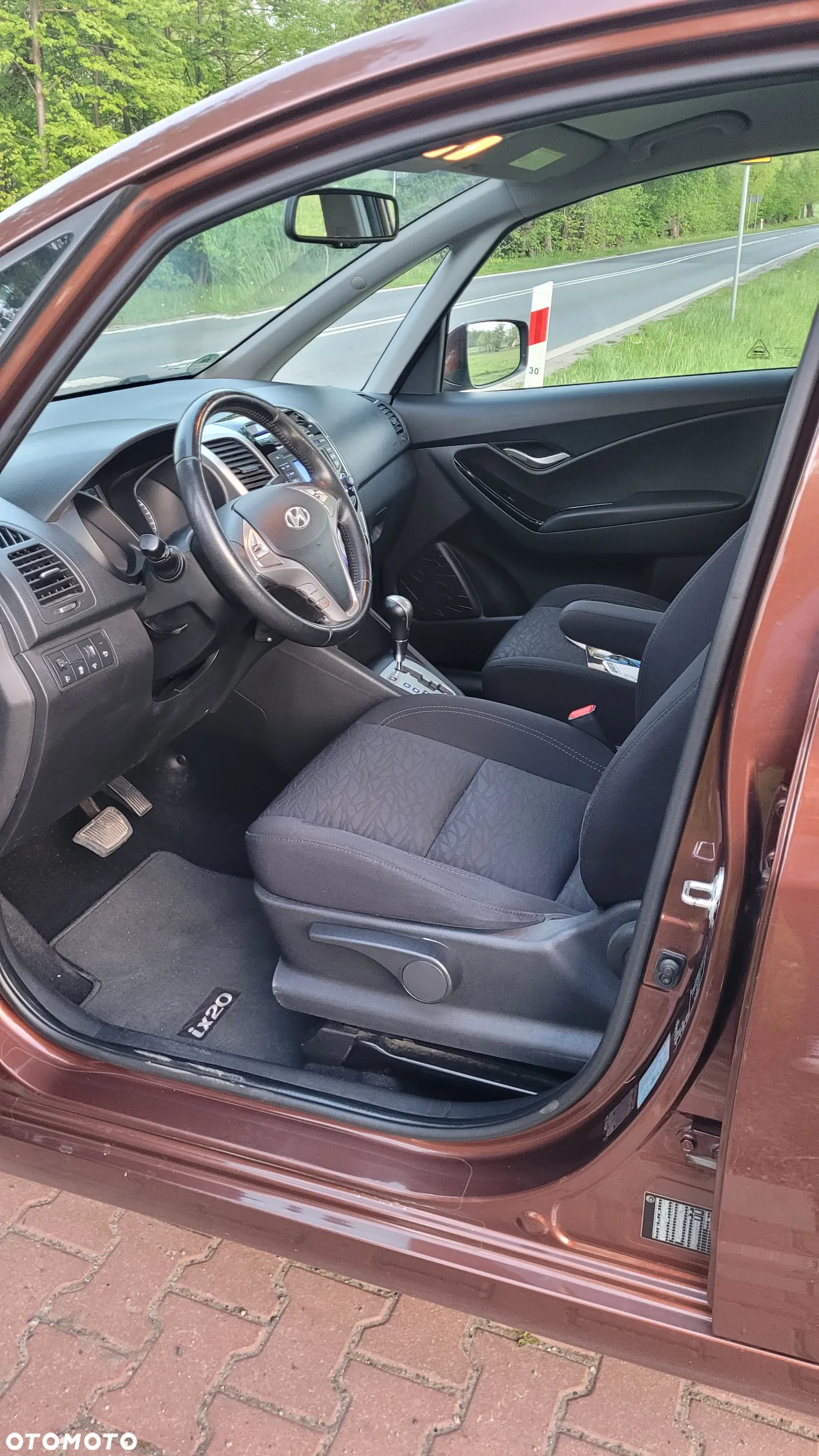 Hyundai ix20 - 24