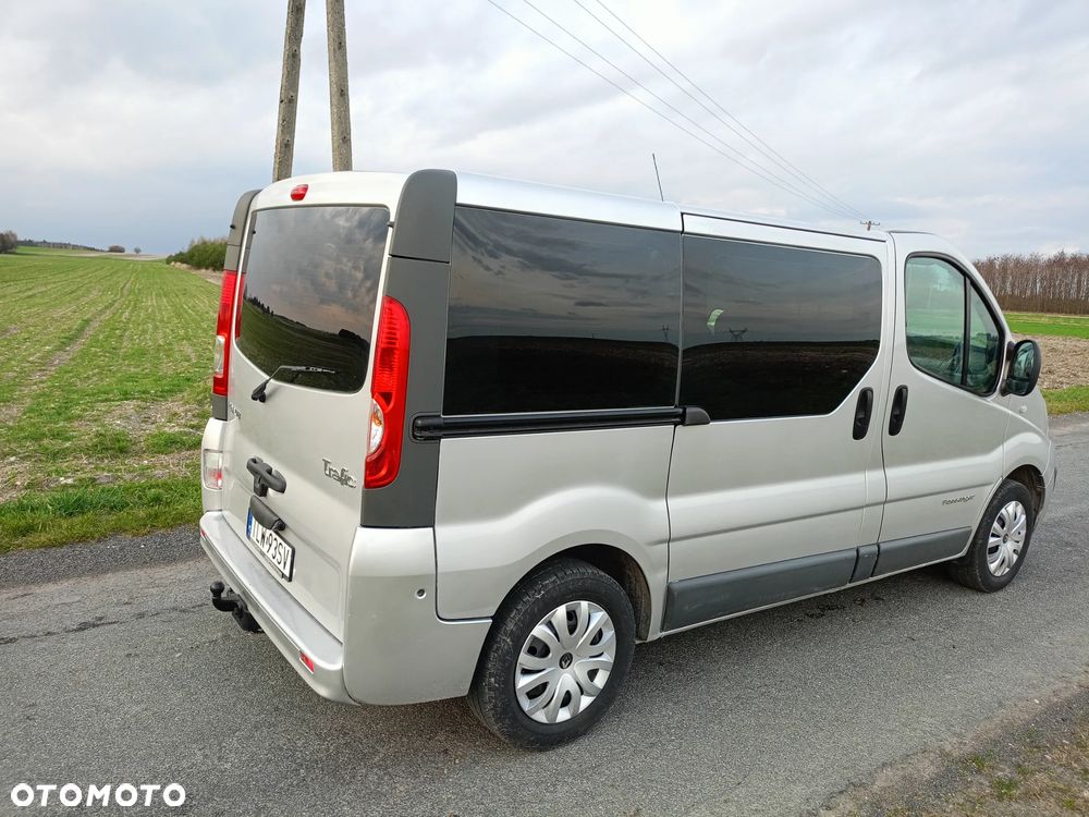 Renault Trafic Passenger Expression - 21