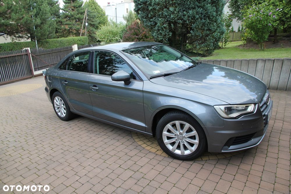 Audi A3 1.6 TDI clean diesel Attraction S tronic - 4