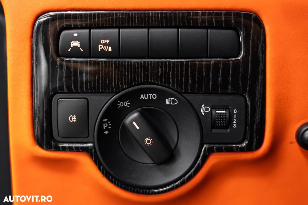 Mercedes-Benz V - 27