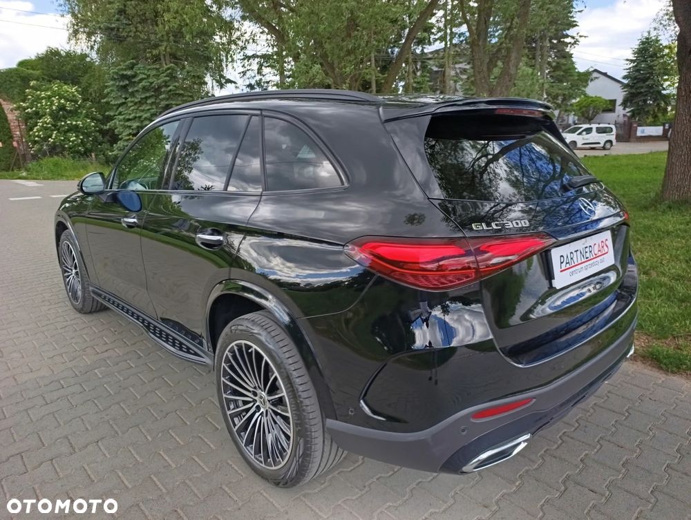 Mercedes-Benz GLC - 6