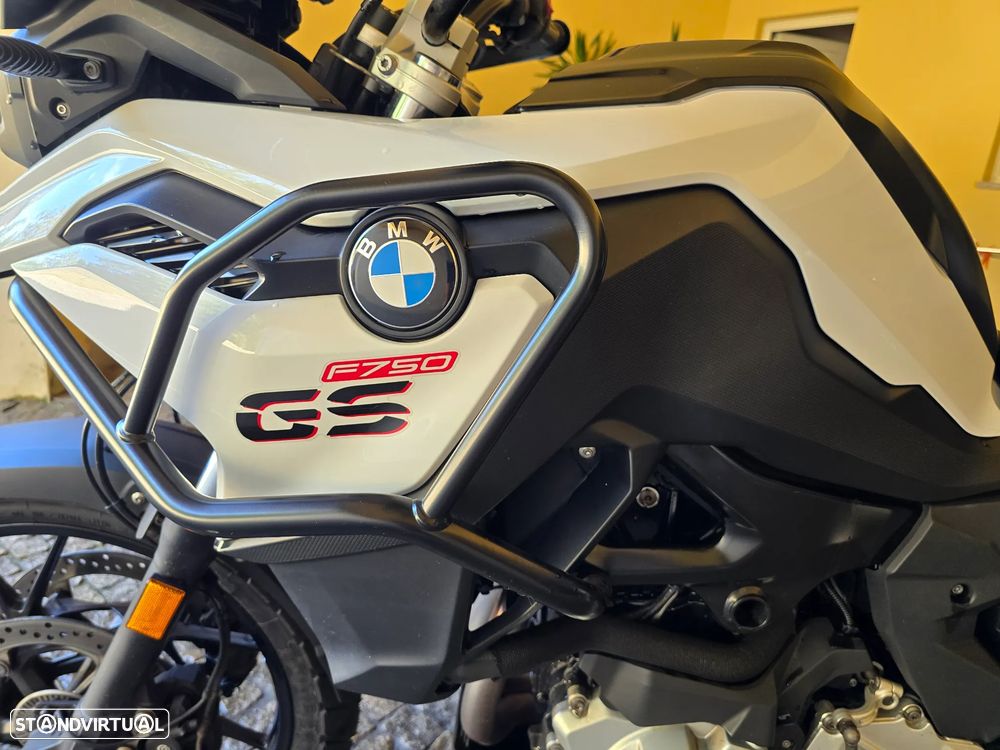 BMW F 750 GS GS - 11